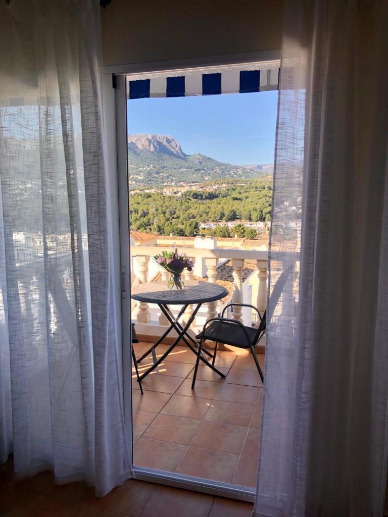 Bungalow Elena Casanova Calp Dış mekan fotoğraf